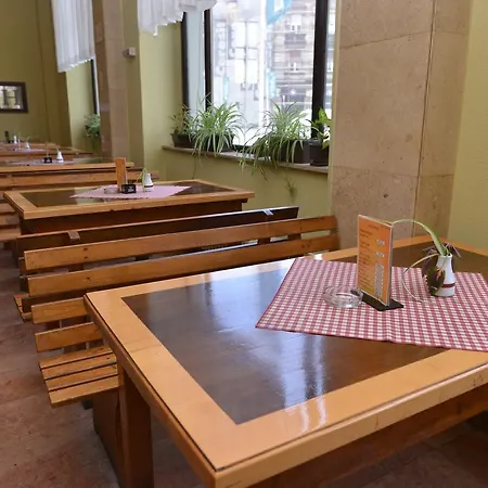 The Bristol Ξενοδοχείο