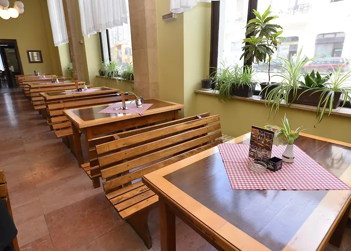 The Bristol Hotel 5*